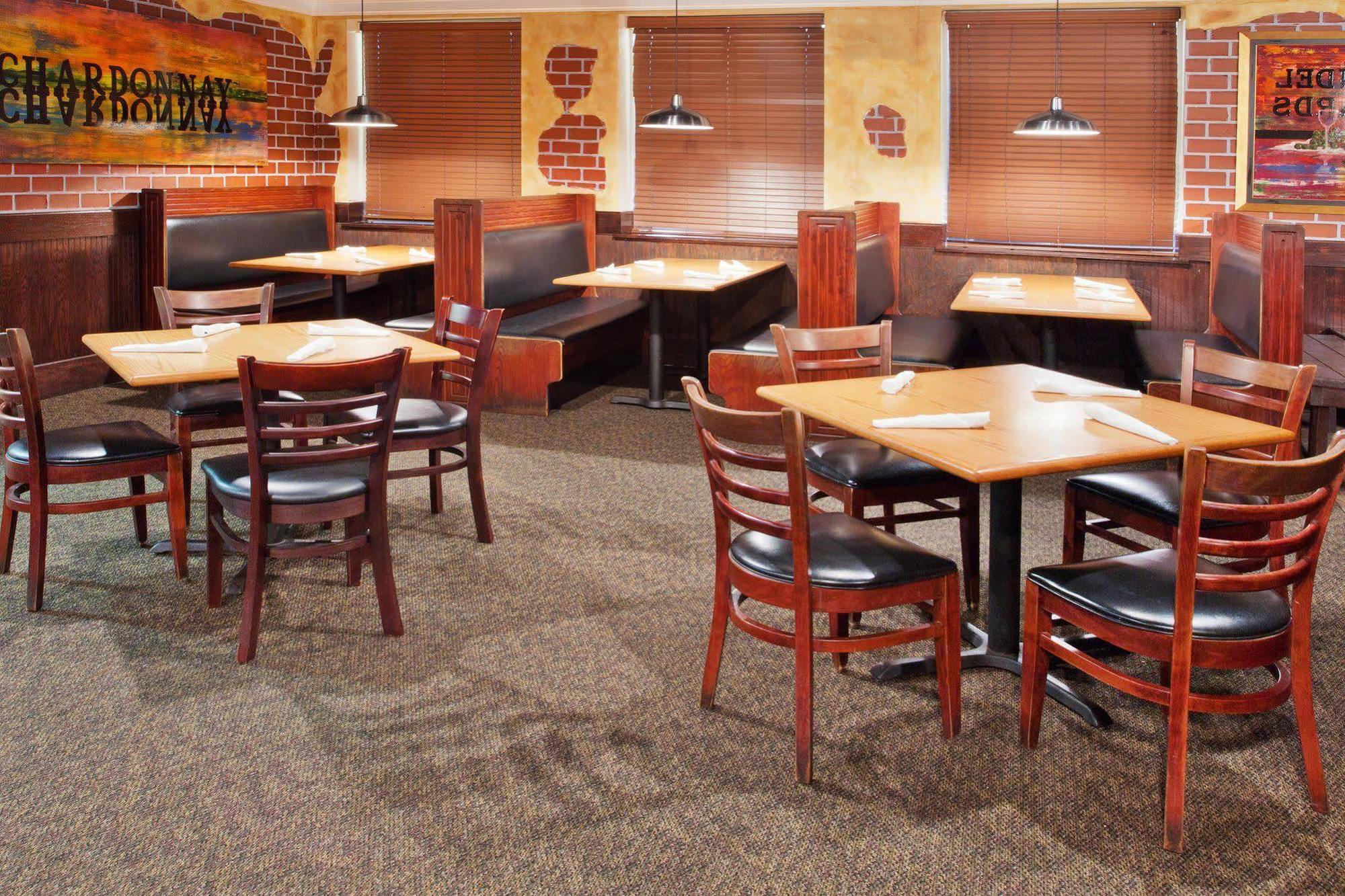 Holiday Inn Brunswick I-95 Buitenkant foto